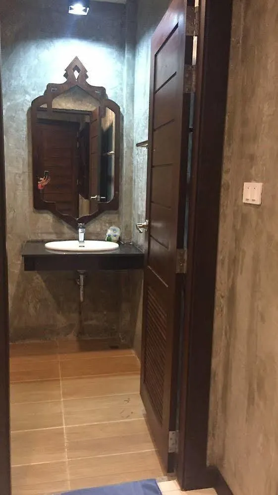 Jj Bungalow & Guest House Phi Phi Don 2*,  Thailand